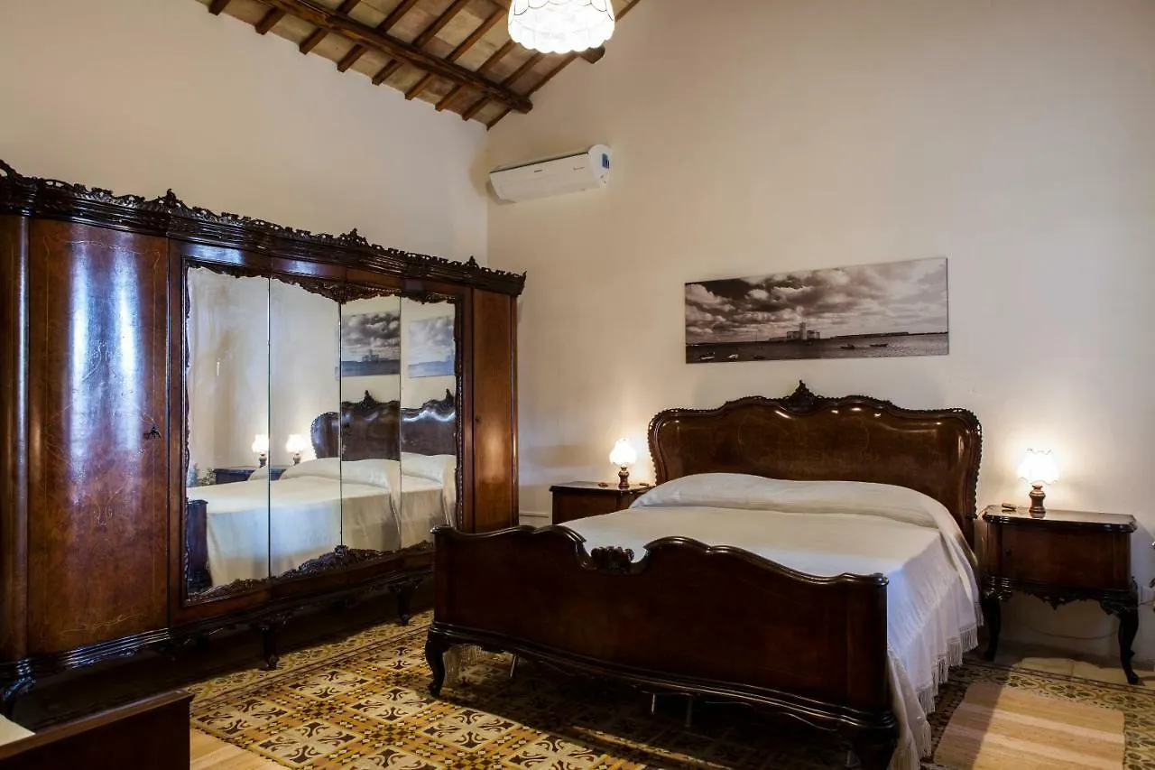 Sogno Siciliano Turismo Rurale Hostal Erice Casa rural