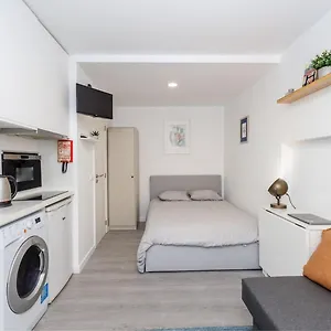Guestready - Minimalist Studio In Downtown Appartamento Lisbona